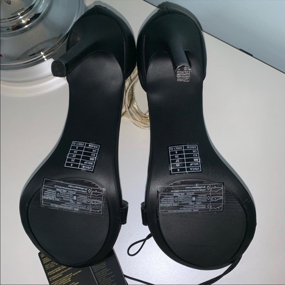 NWT Forever 21 Gold Strap Heels - Picture 6 of 8